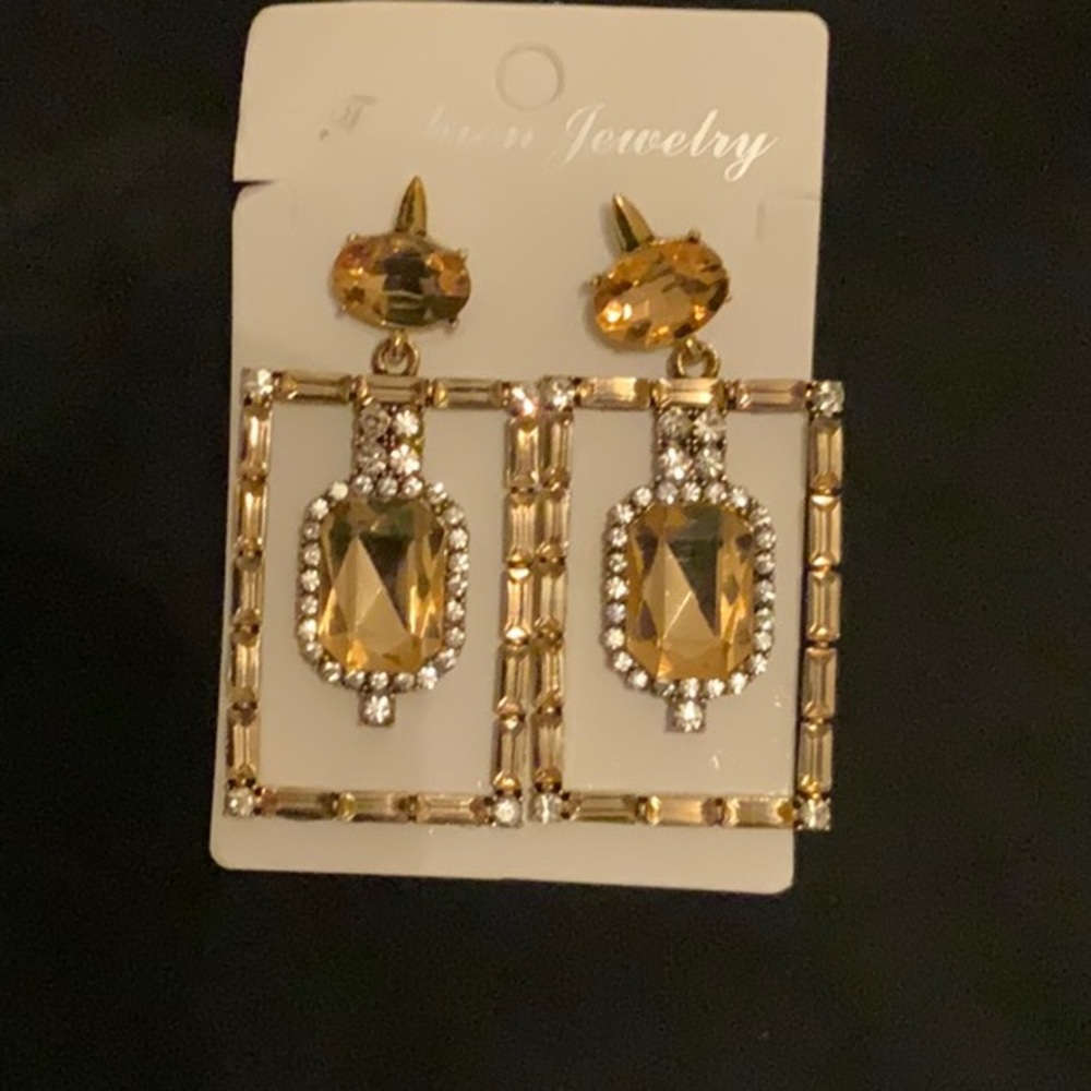 Beautiful Amber Rhinestone Earrings